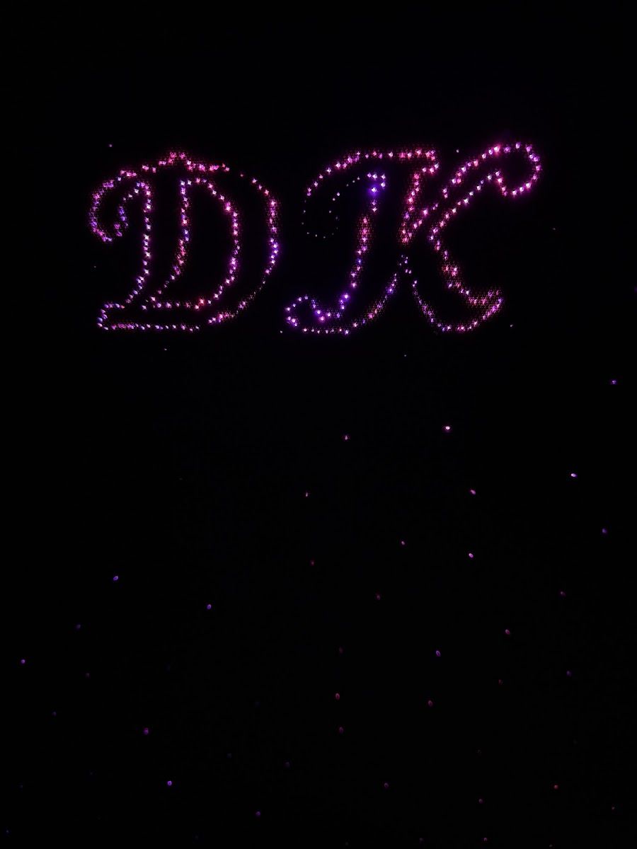 Close-up of a DK monogram in fibre-optic stars